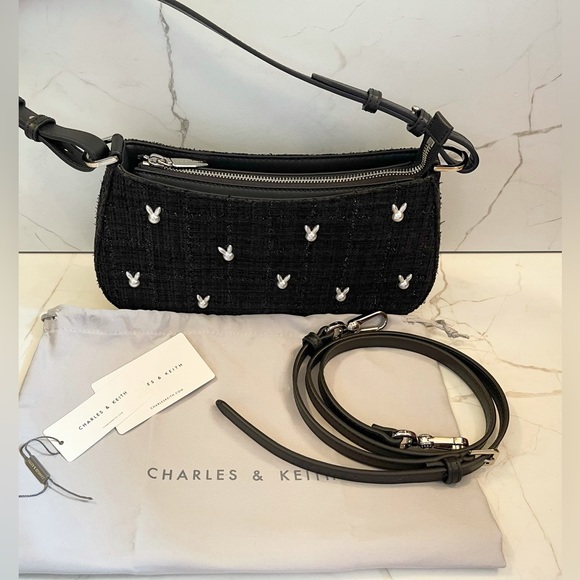 ❌SOLD❌ CHARLES & KEITH Bunny Tweed Shoulder Bag NWT - Picture 12 of 12